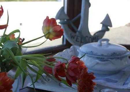 Bay Bed & Breakfast 4*