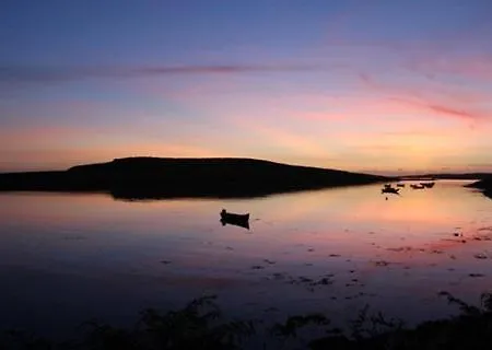 Bay 4* Clifden